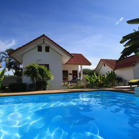 Samui Le Reve Hotel Na Mueang Exterior photo